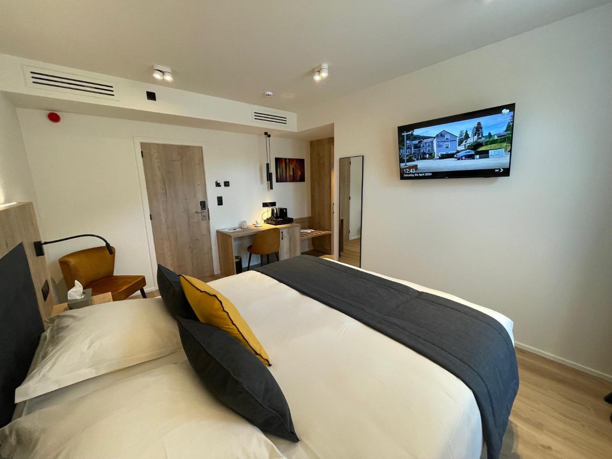 Hotel Le Charme De La Semois Alle Ngoại thất bức ảnh