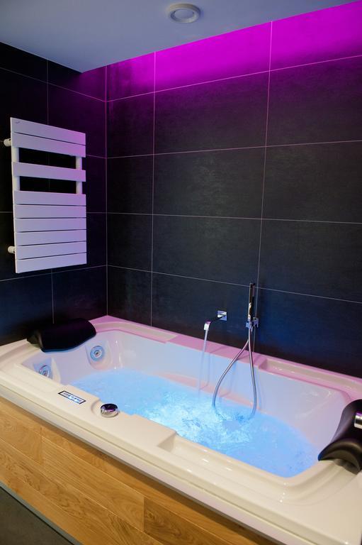 Hotel Le Charme De La Semois Alle Ngoại thất bức ảnh
