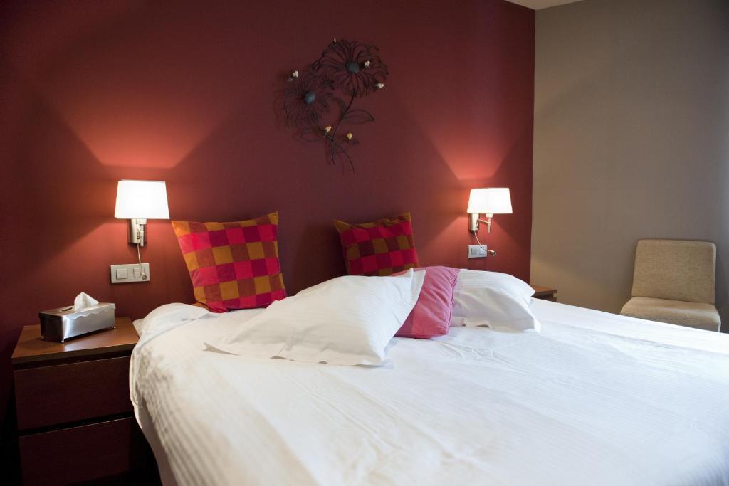 Hotel Le Charme De La Semois Alle Ngoại thất bức ảnh